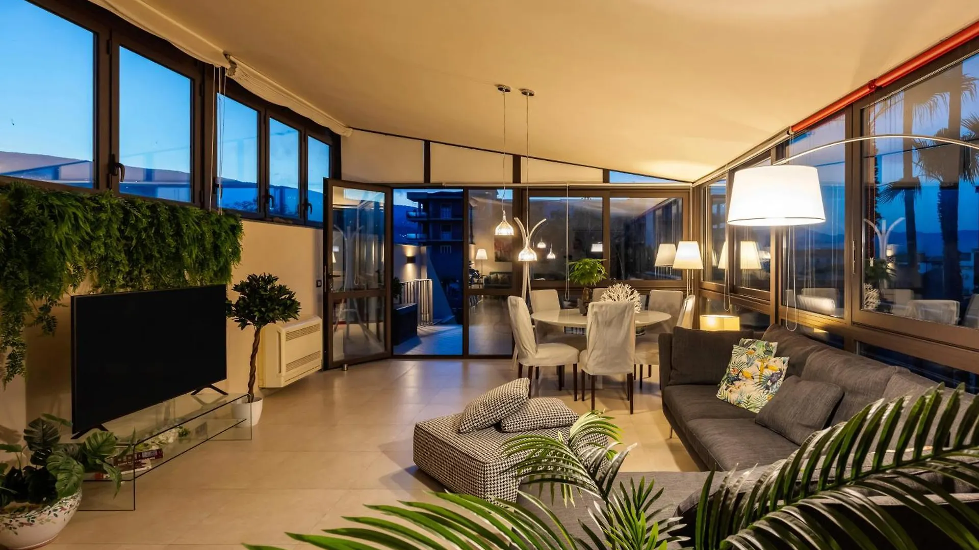 Luxury Panoramic Loft With Heated Pool Near Catania, Taormina, The Sea And Mount Etna By Sicilian Relaxing Homes Giarre Italien