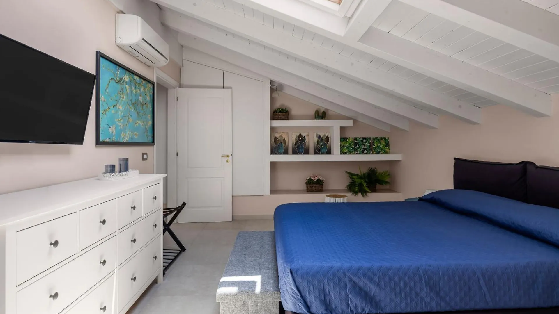 Luxury Panoramic Loft With Heated Pool Near Catania, Taormina, The Sea And Mount Etna By Sicilian Relaxing Homes Giarre Lejlighed