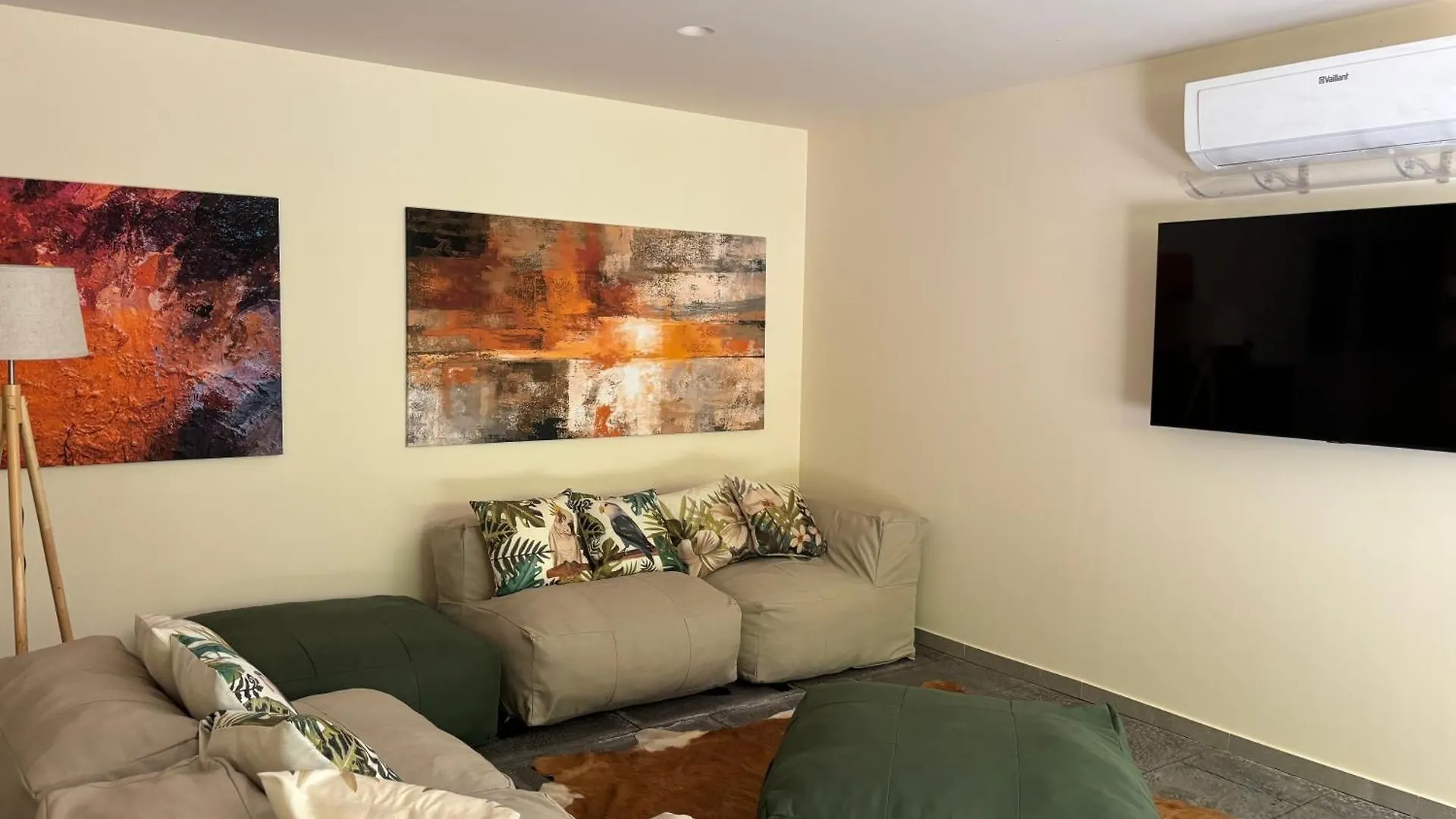 Apartment Luxury Relaxing Home With Heated Pool Near Catania, Taormina, The Sea And Mount Etna Giarre